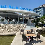 With Huge Sea View Balcony Апартаменты Саранда