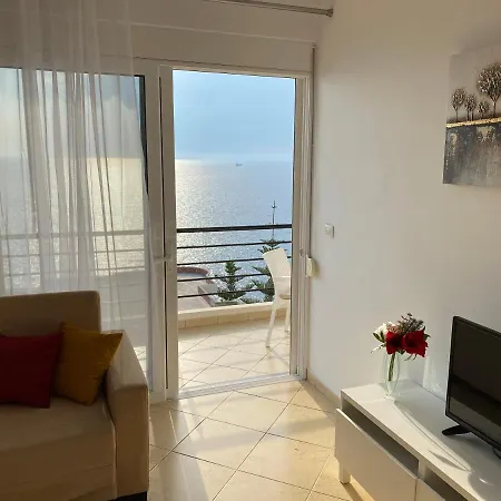 Lägenhet With Huge Sea View Balcony Sarandë