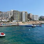 Apartment With Huge Sea View Balcony