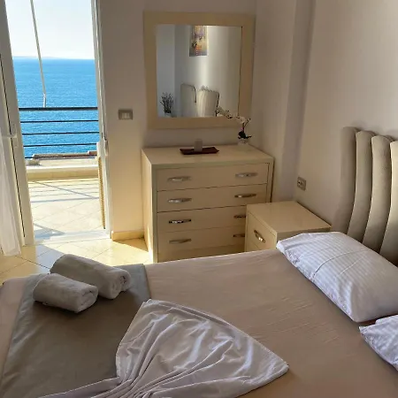 Appartement With Huge Sea View Balcony *